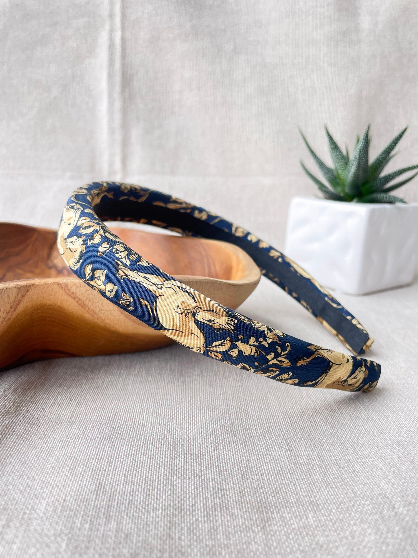 Ensemble Upcyclé Iconique 'L'écurie du Palais'