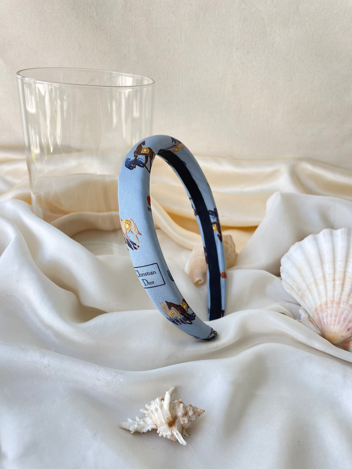 Headband Upcyclé Iconique 'Promenade Sur La Plage'