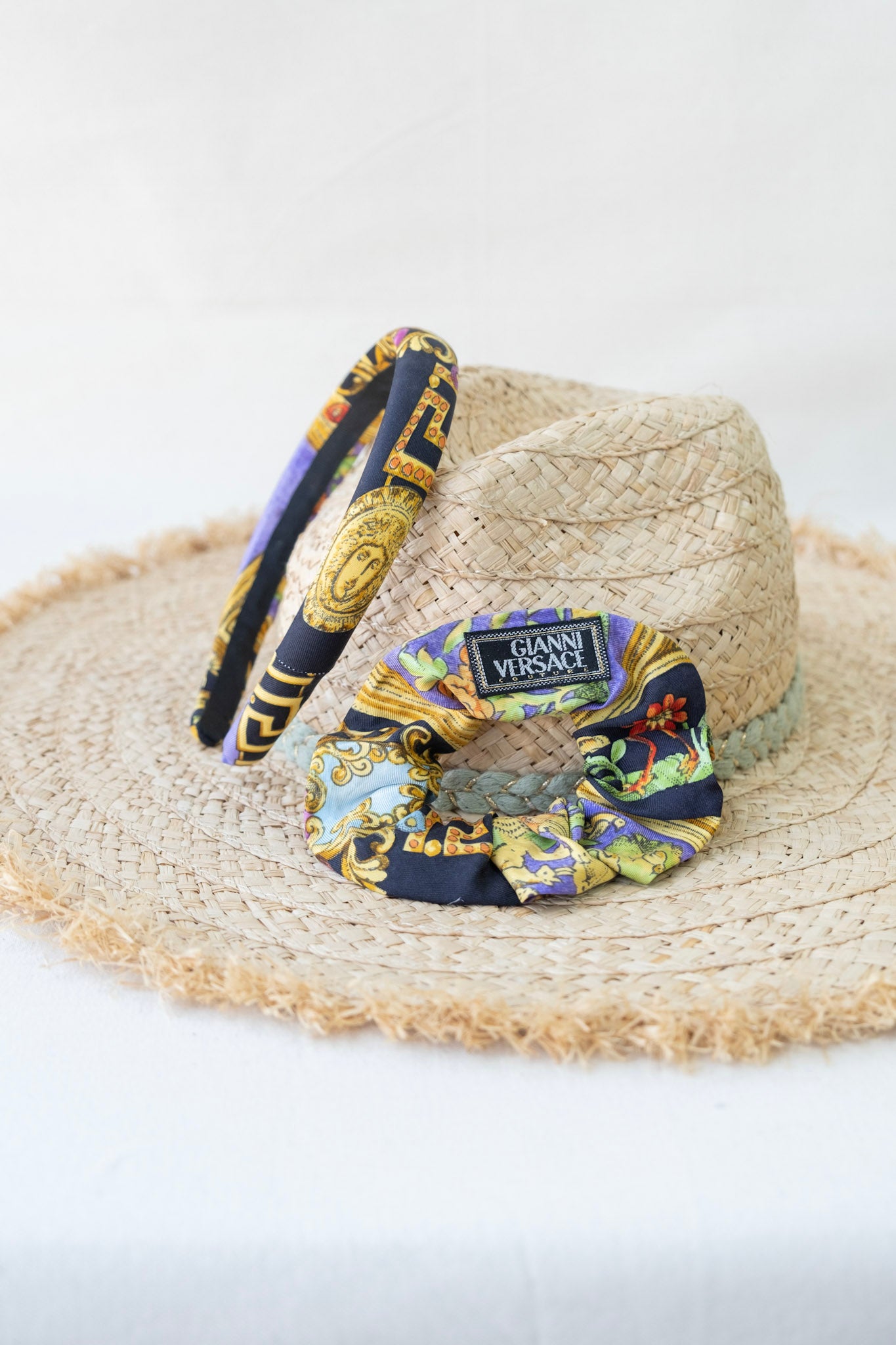 Ensemble Upcyclé Iconique 'Cadre Doré'