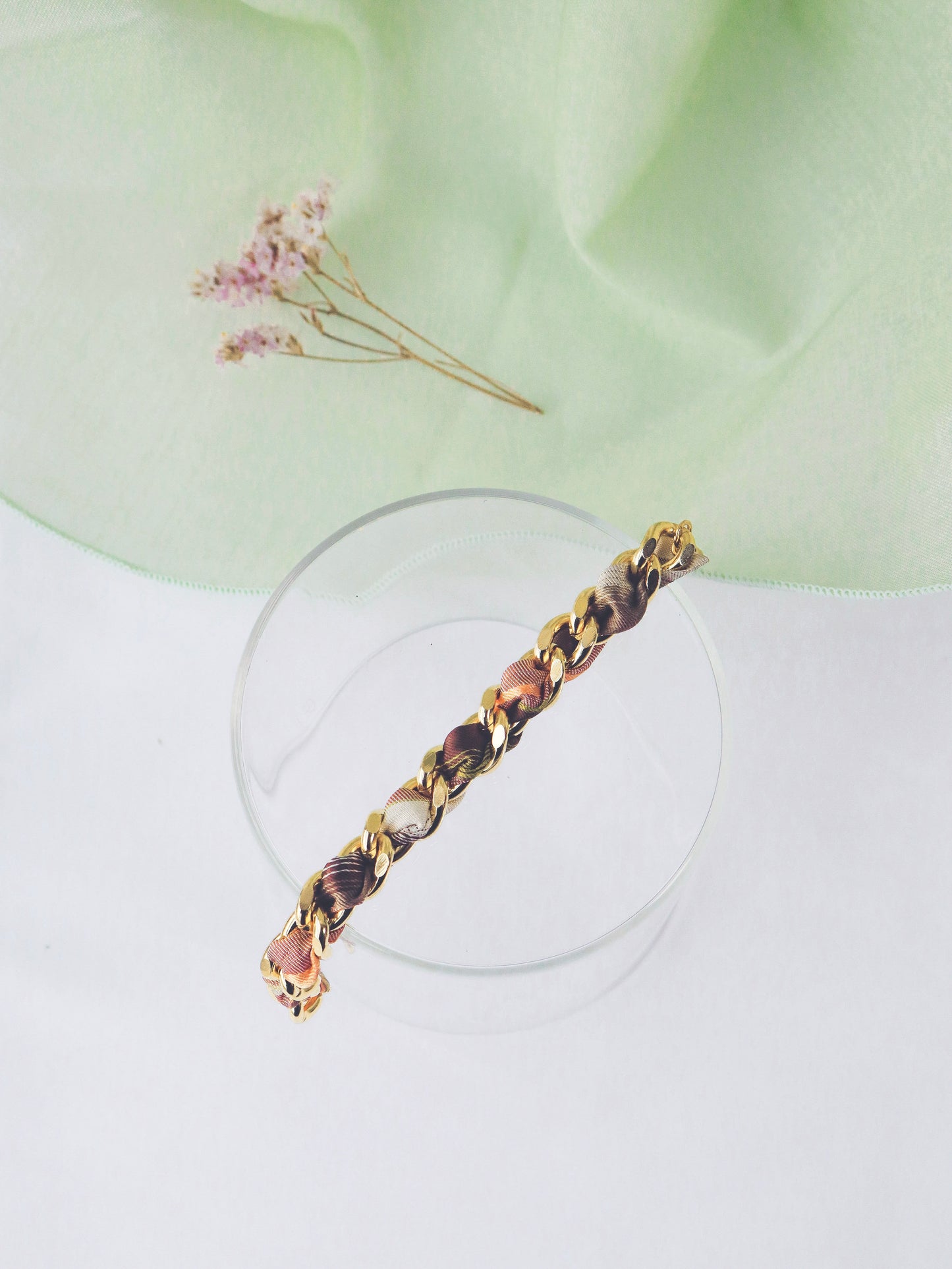 Bracelet Mailles Upcyclé 'Boulevards Éclatants'