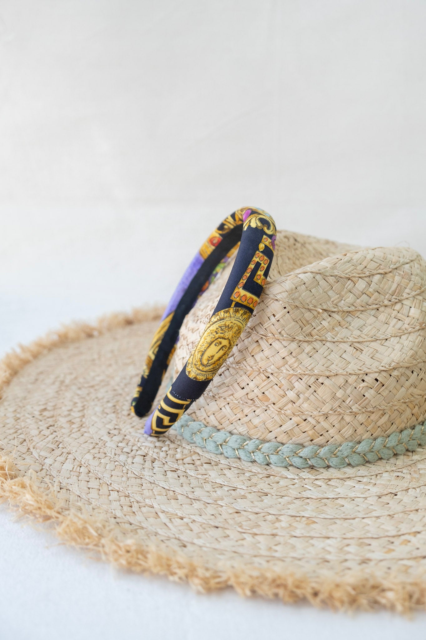 Ensemble Upcyclé Iconique 'Cadre Doré'