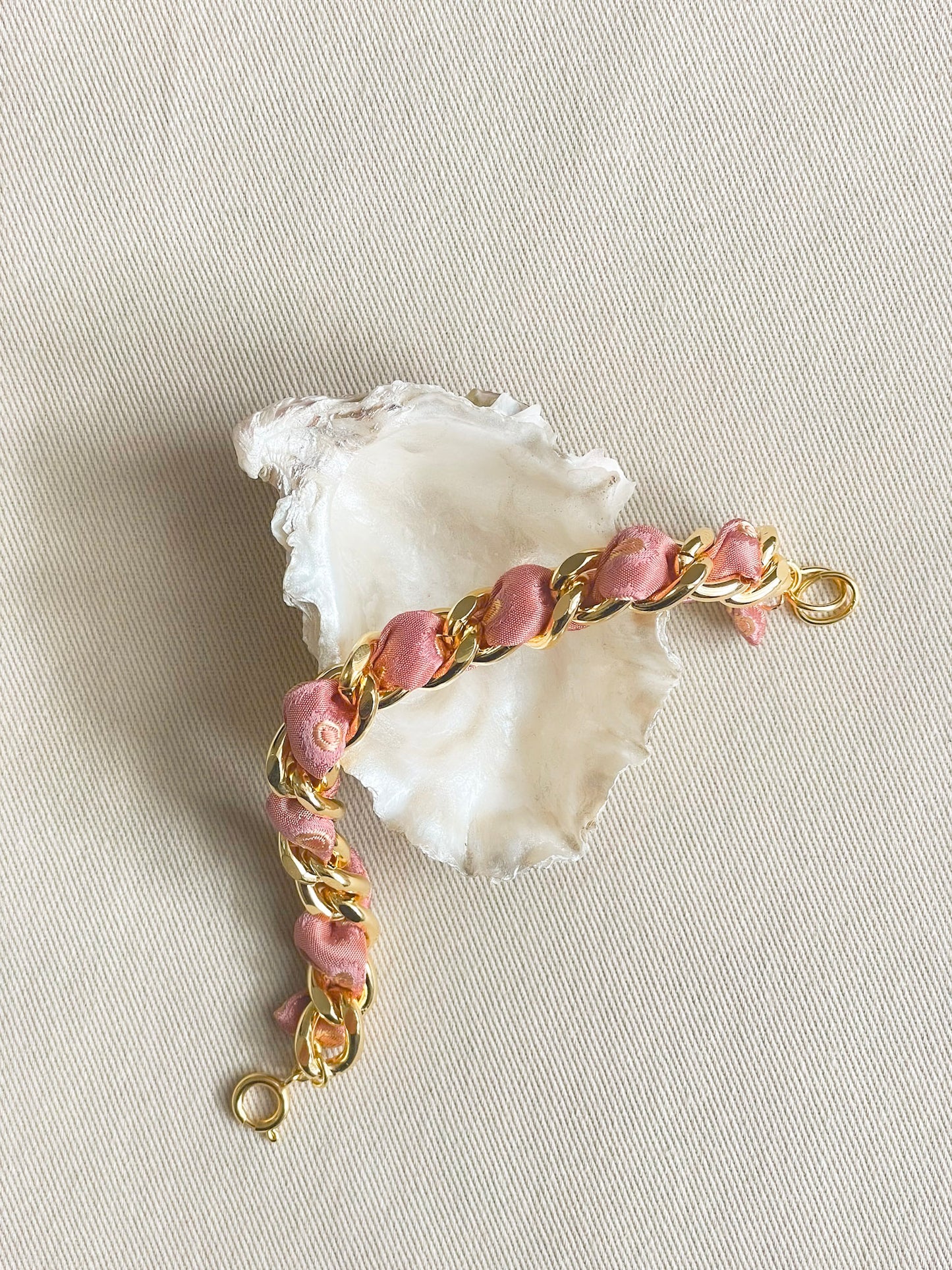 Bracelet Mailles Upcyclé 'La rose des sables'