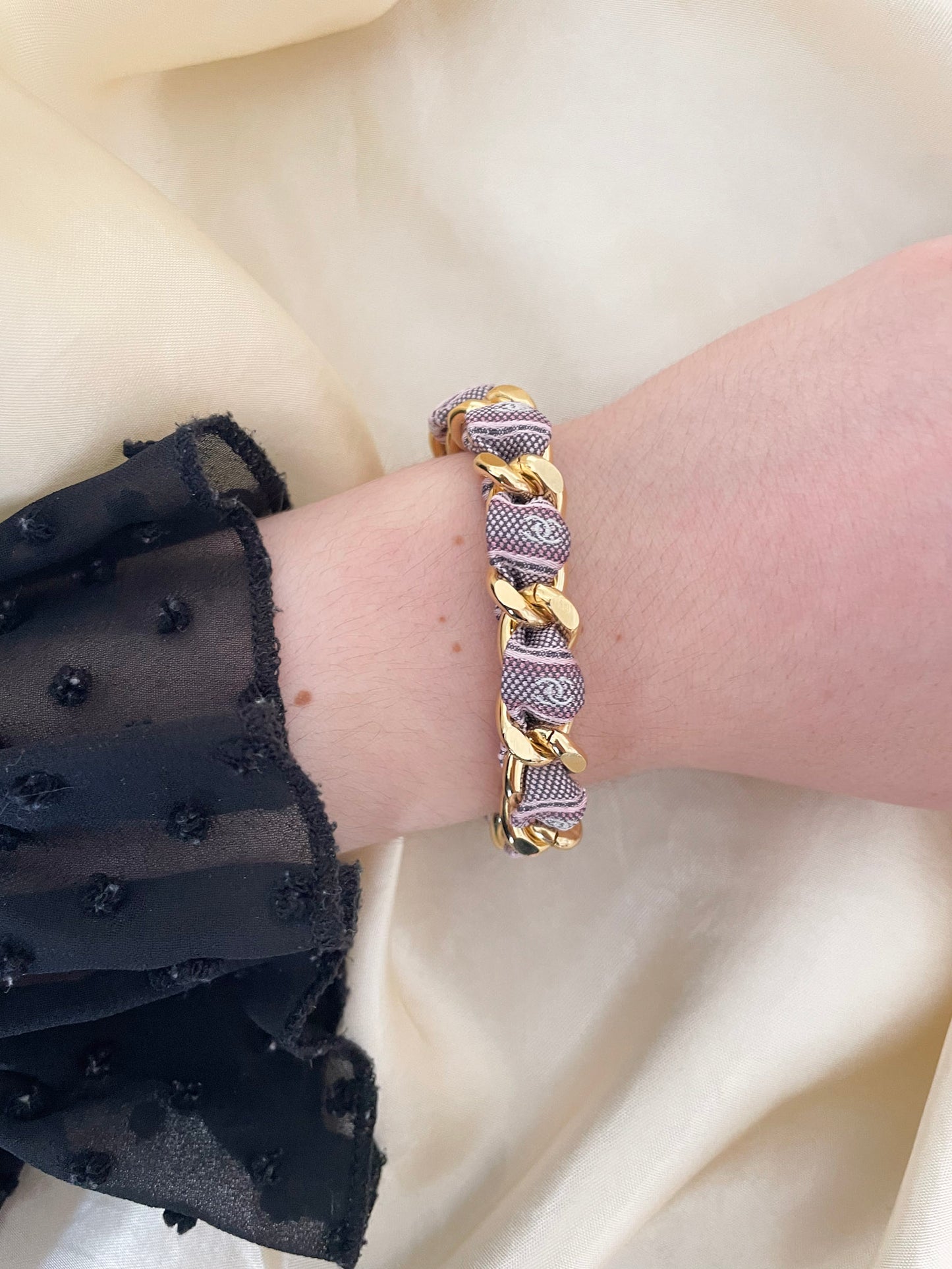 Bracelet Mailles Upcyclé Iconique 'Le Pavillon des Trèfles'