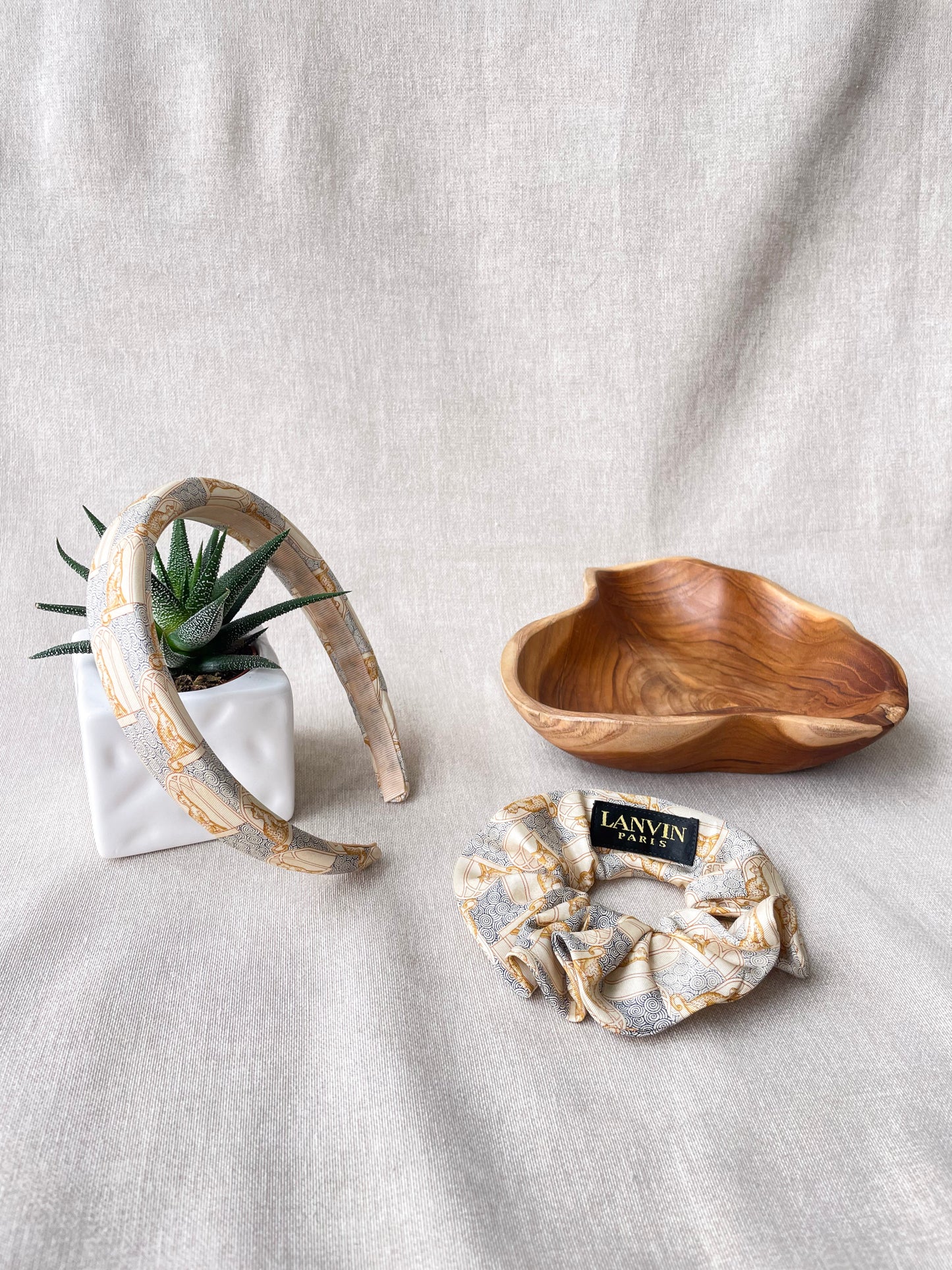 Ensemble Upcyclé Iconique 'Chat d'œuvre'