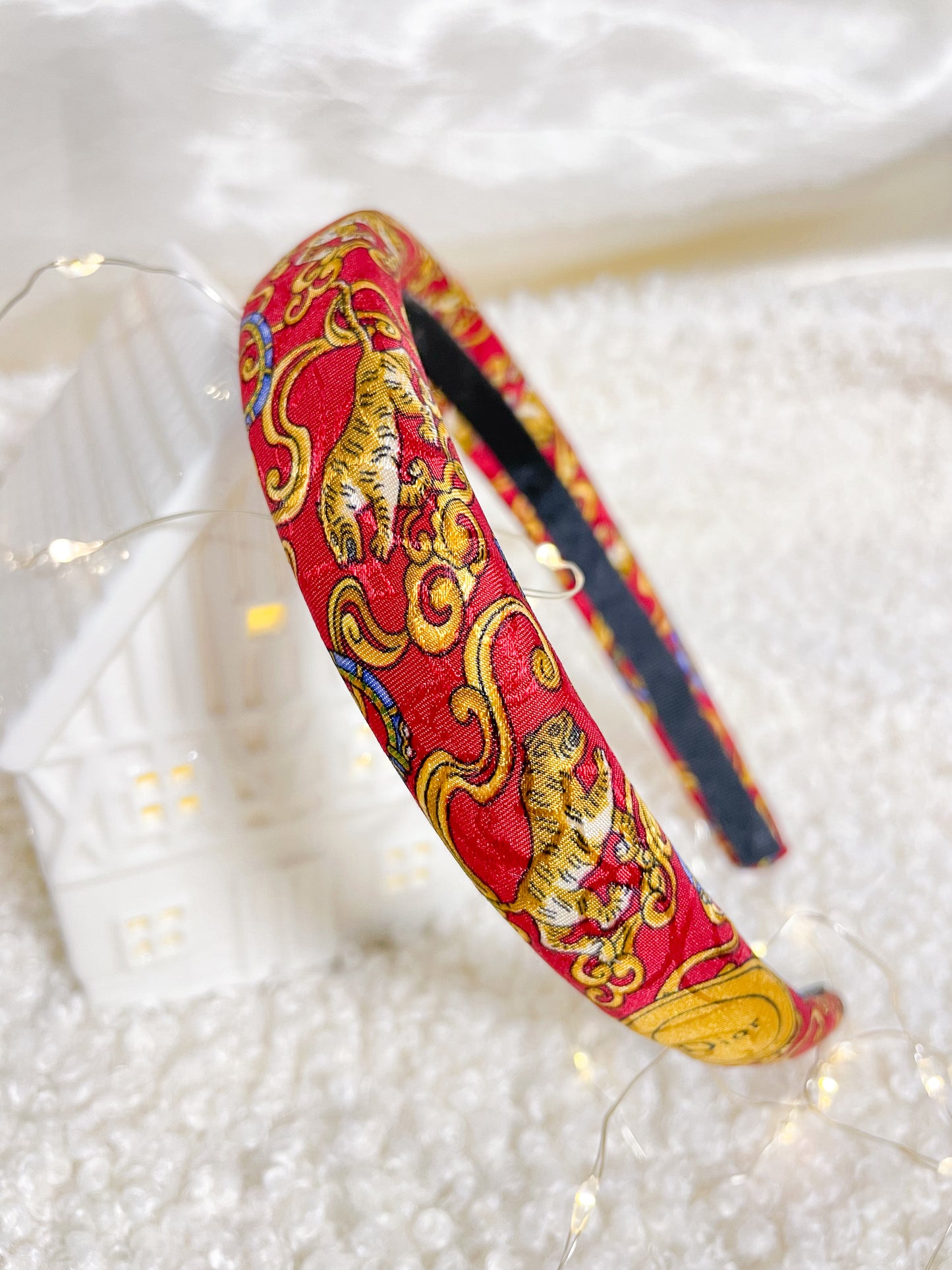 Headband Upcyclé Iconique 'Luges d'hiver'