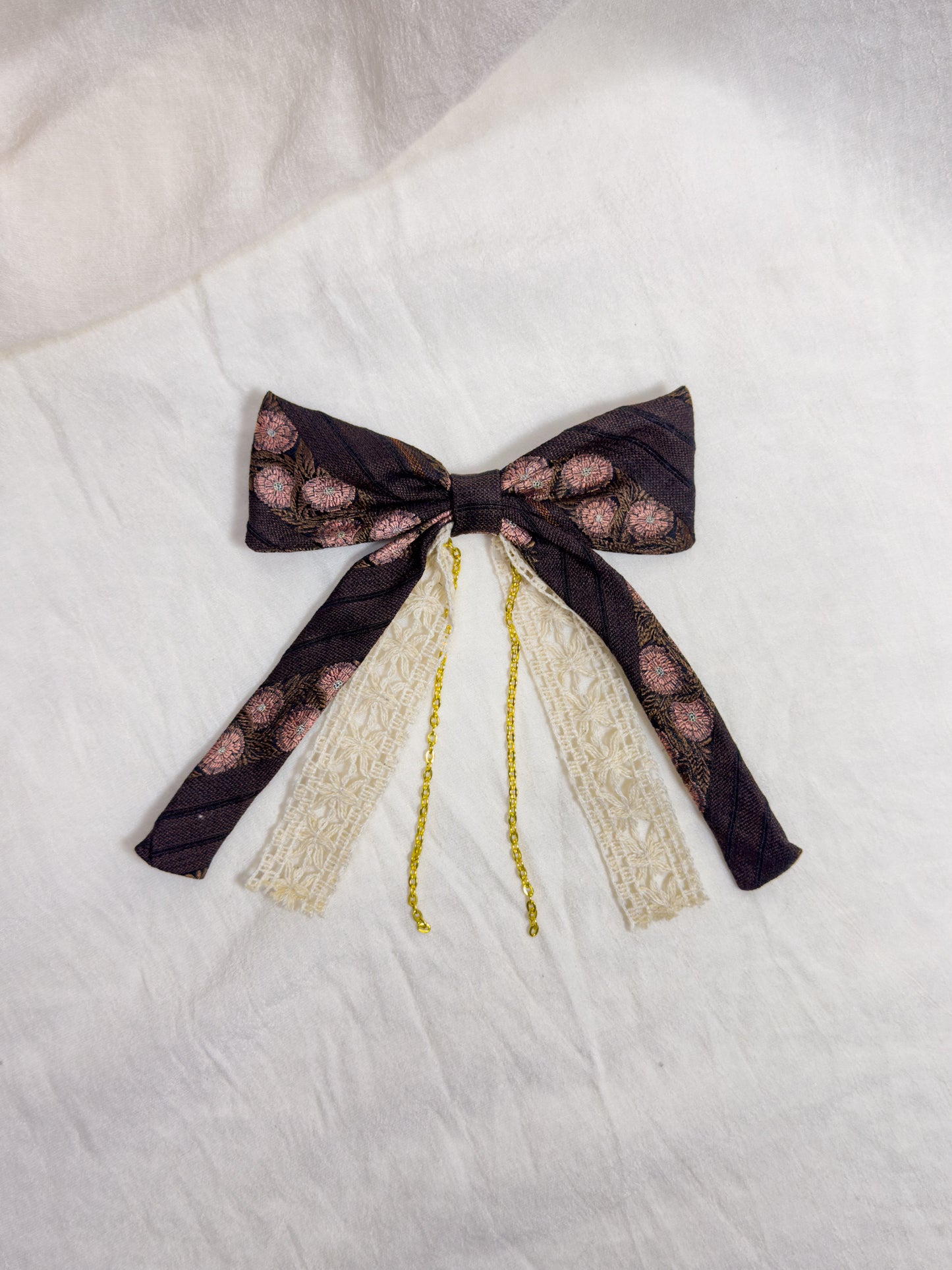 Barrette Nœud Upcyclé 'Boules fantaisies'