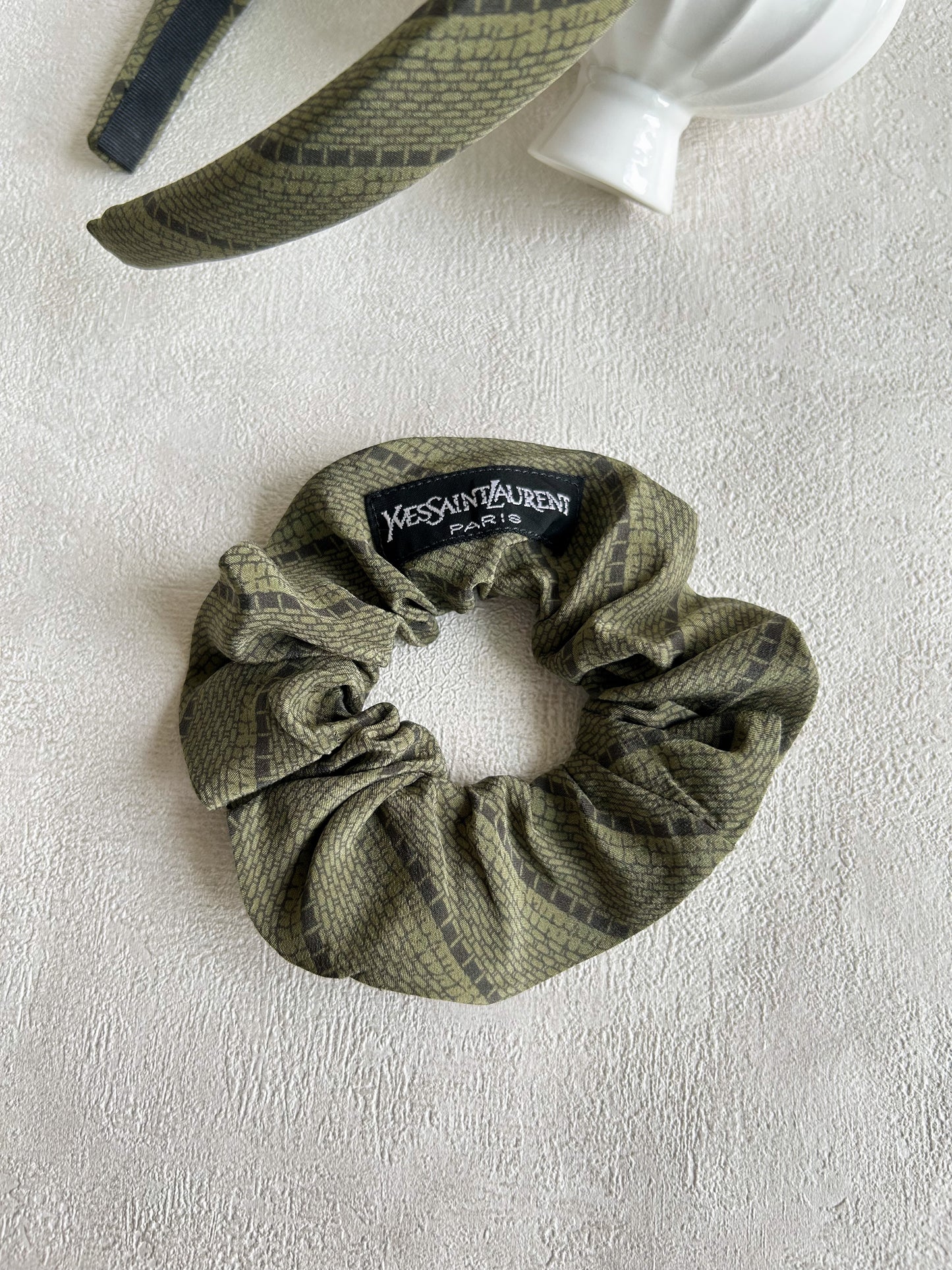 Ensemble Upcyclé Iconique 'Empilement'