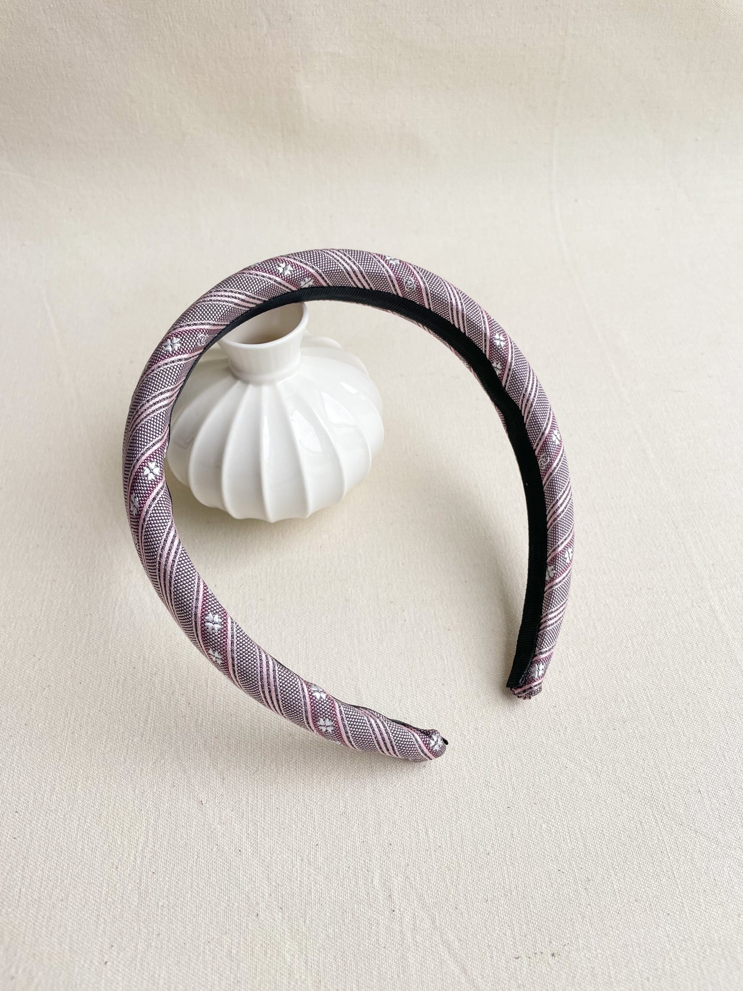 Headband Upcyclé Iconique 'Le Pavillon des Trèfles'