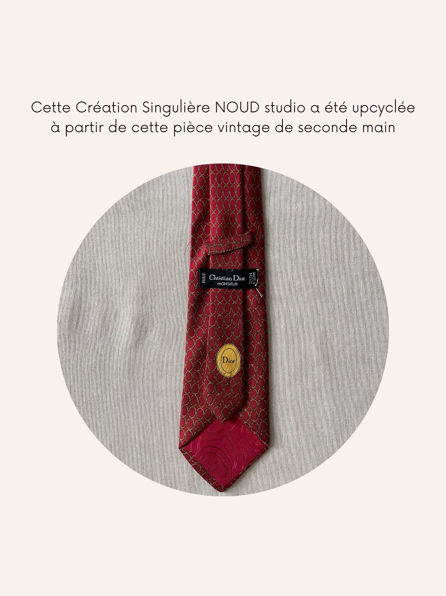 Chouchou Upcyclé Iconique 'Red House'