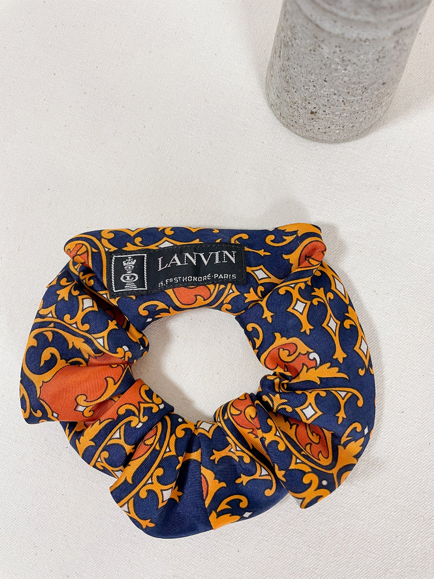 Ensemble Upcyclé Iconique 'Énergies positives'