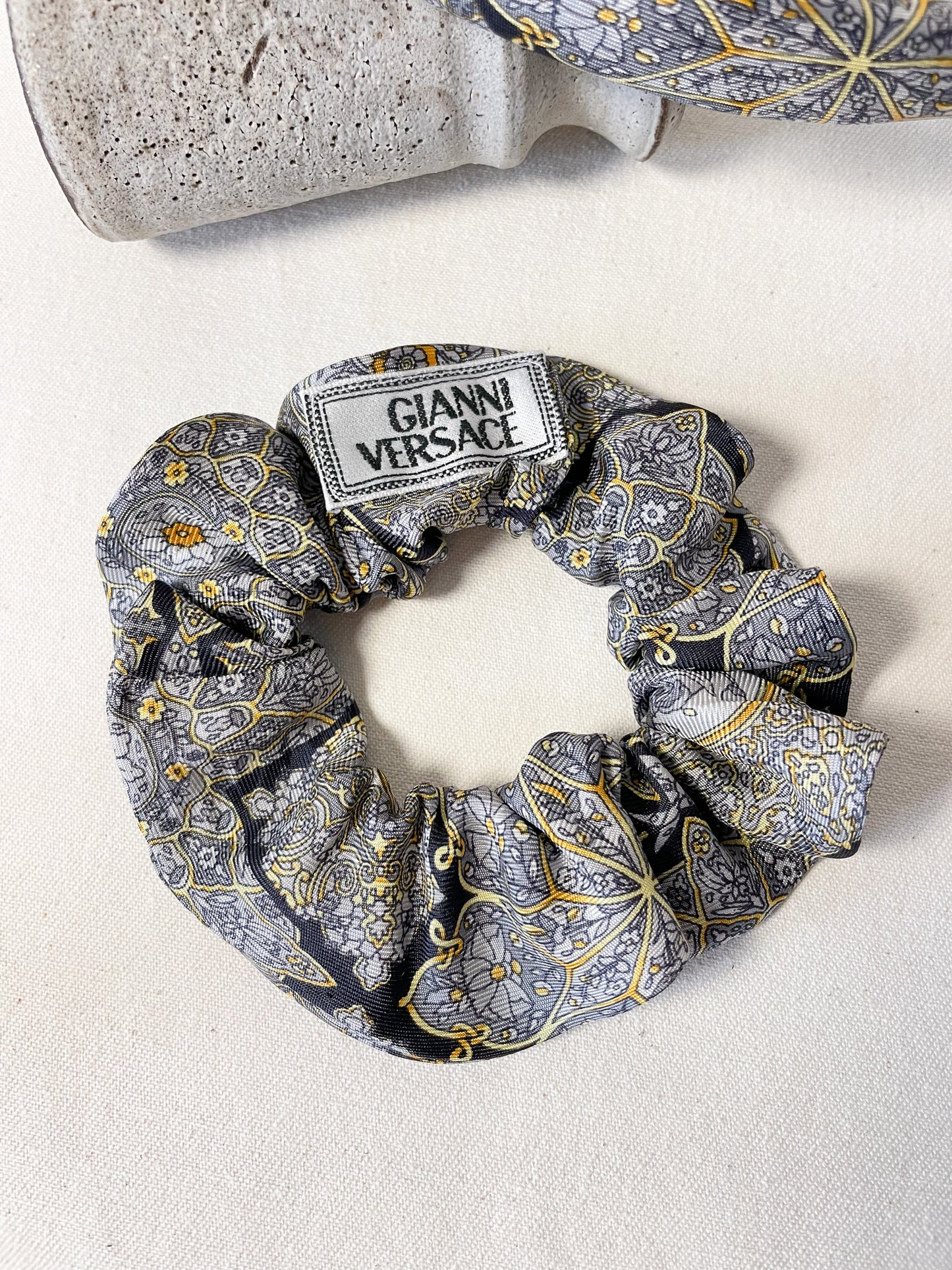 Ensemble Upcyclé Iconique 'Éclat de nuit'