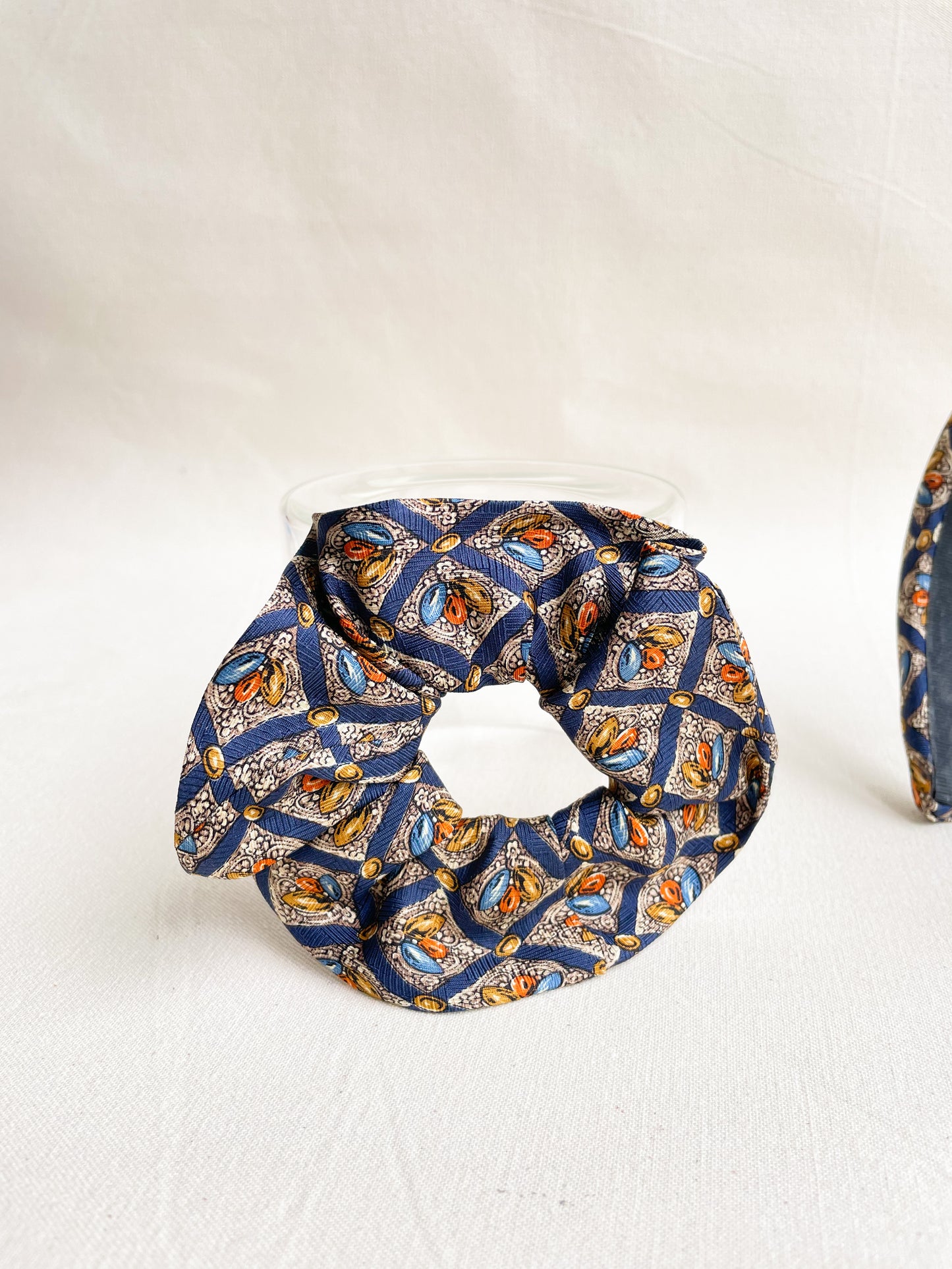 Ensemble Upcyclé Iconique 'Pierres précieuses'