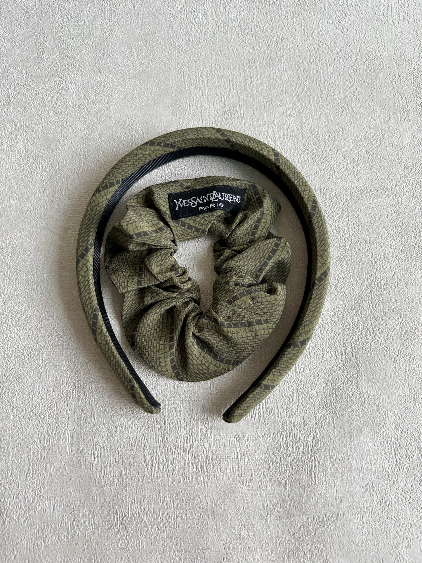 Ensemble Upcyclé Iconique 'Empilement'