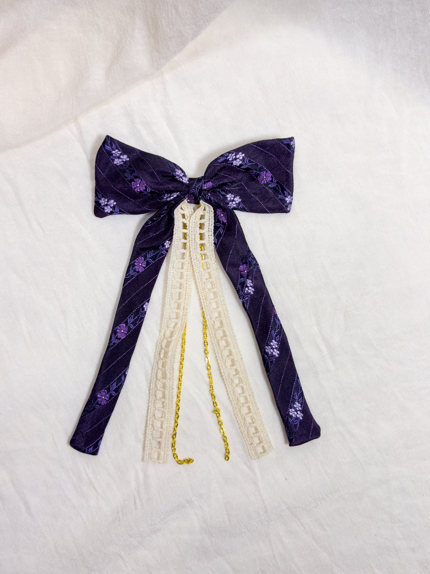 Barrette Nœud Upcyclé 'Divine'