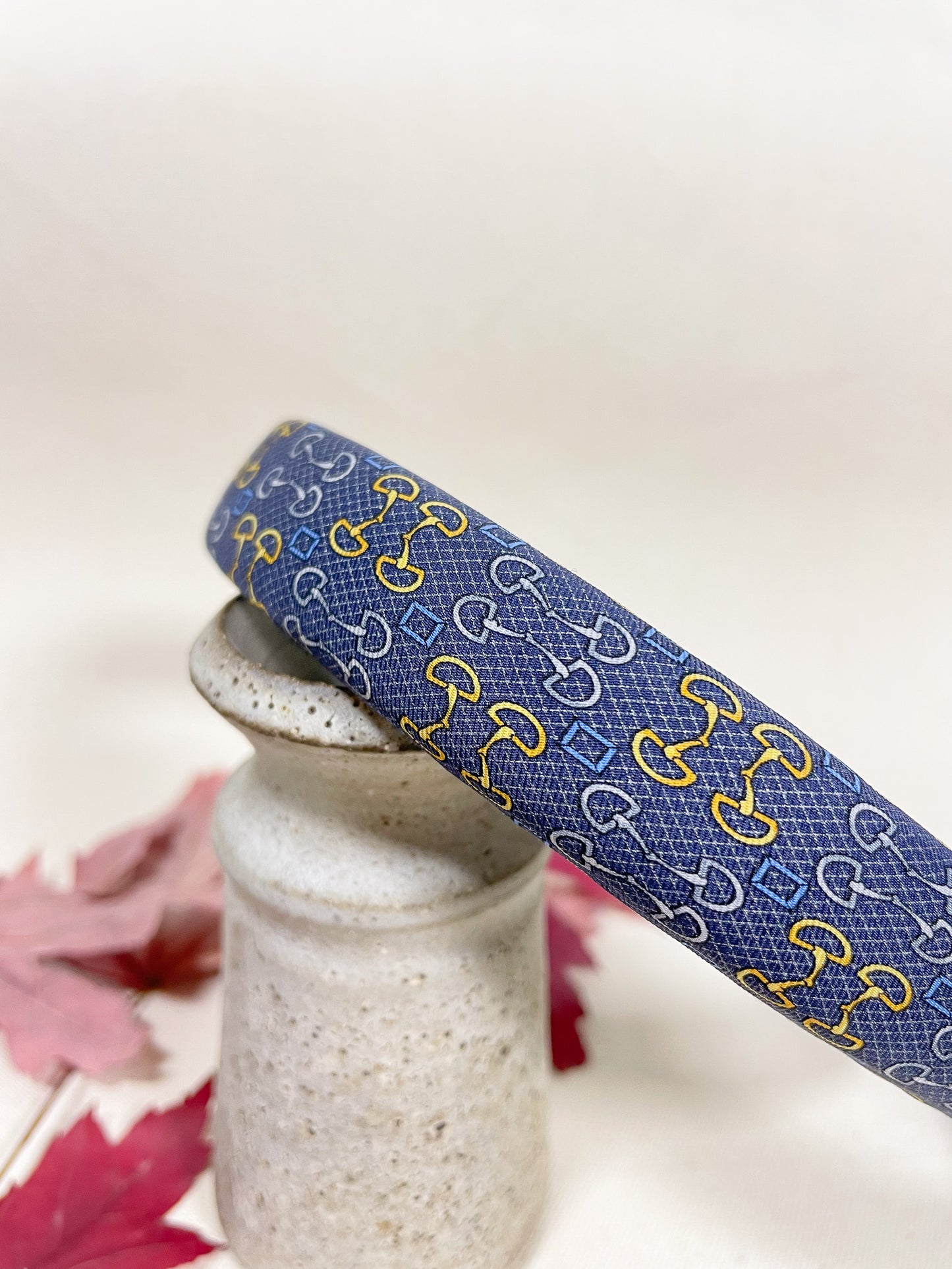 Headband Upcyclé Iconique 'Tempête d'histoire'