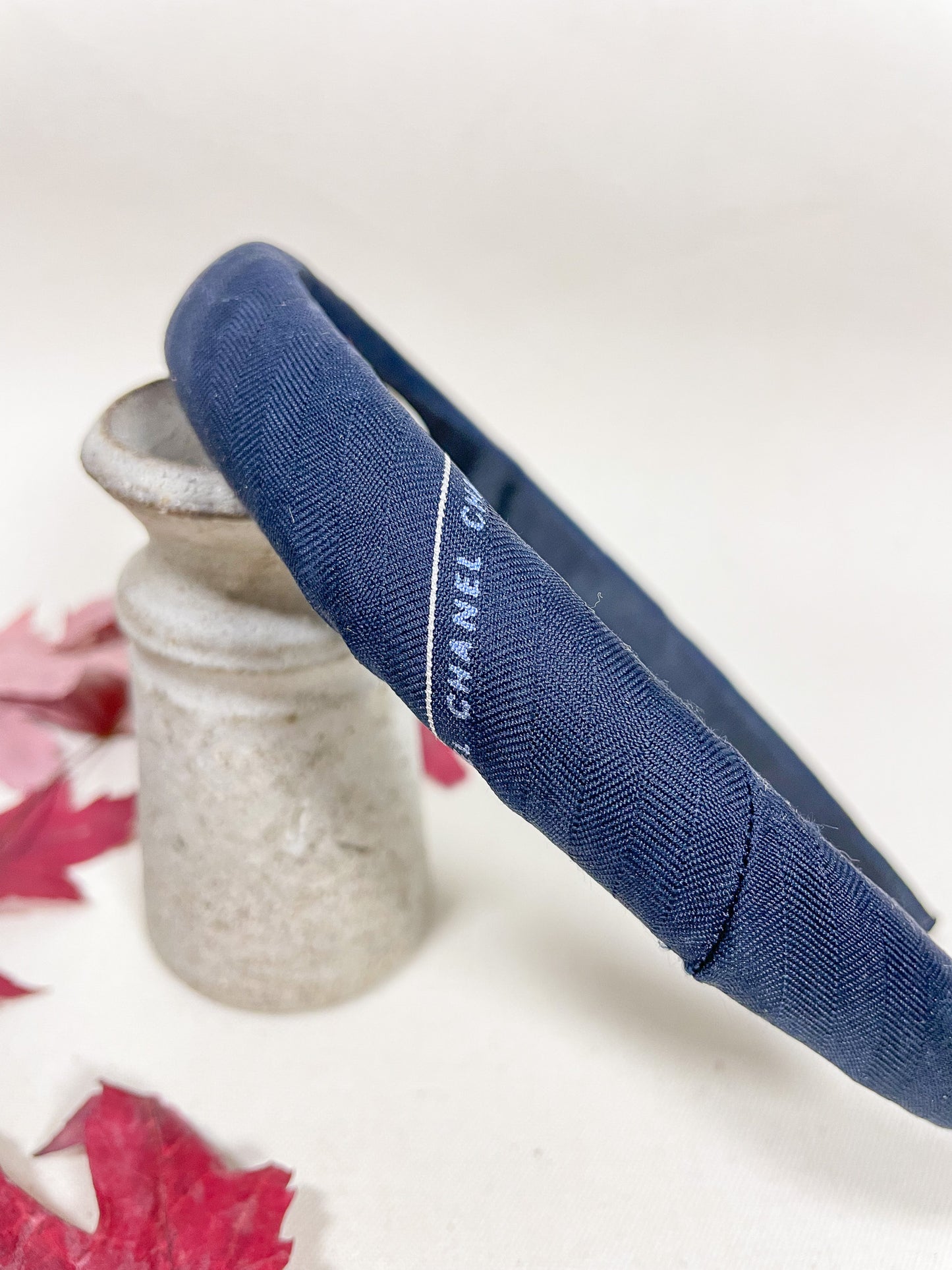 Headband Upcyclé Iconique 'Galop à Fontainebleau' N°1