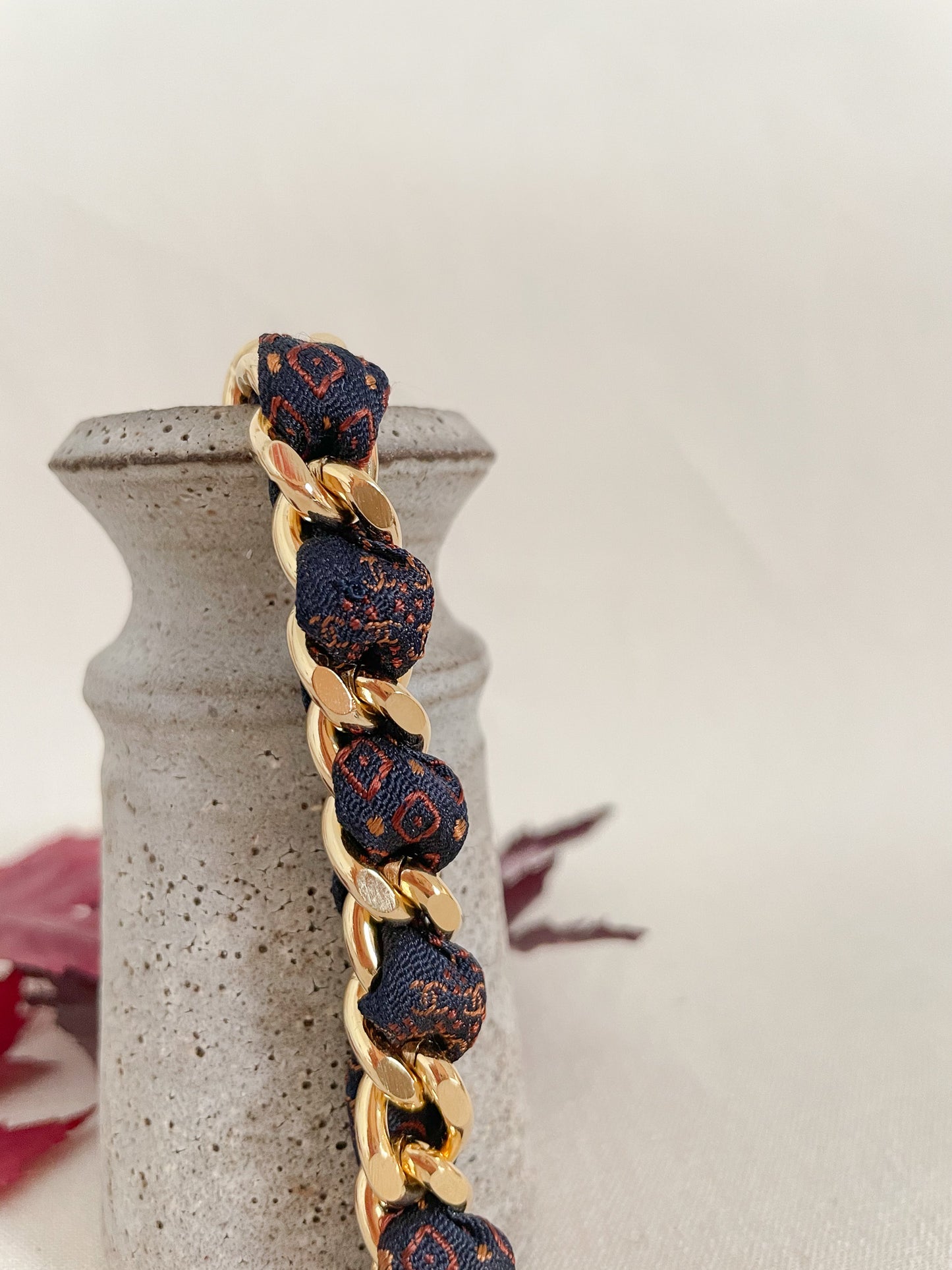 Bracelet Mailles Upcyclé Iconique 'Nocturne'