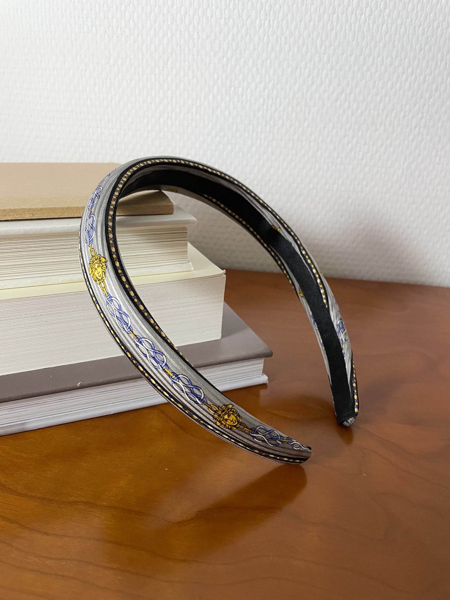 Headband Upcyclé Iconique 'Socrate'