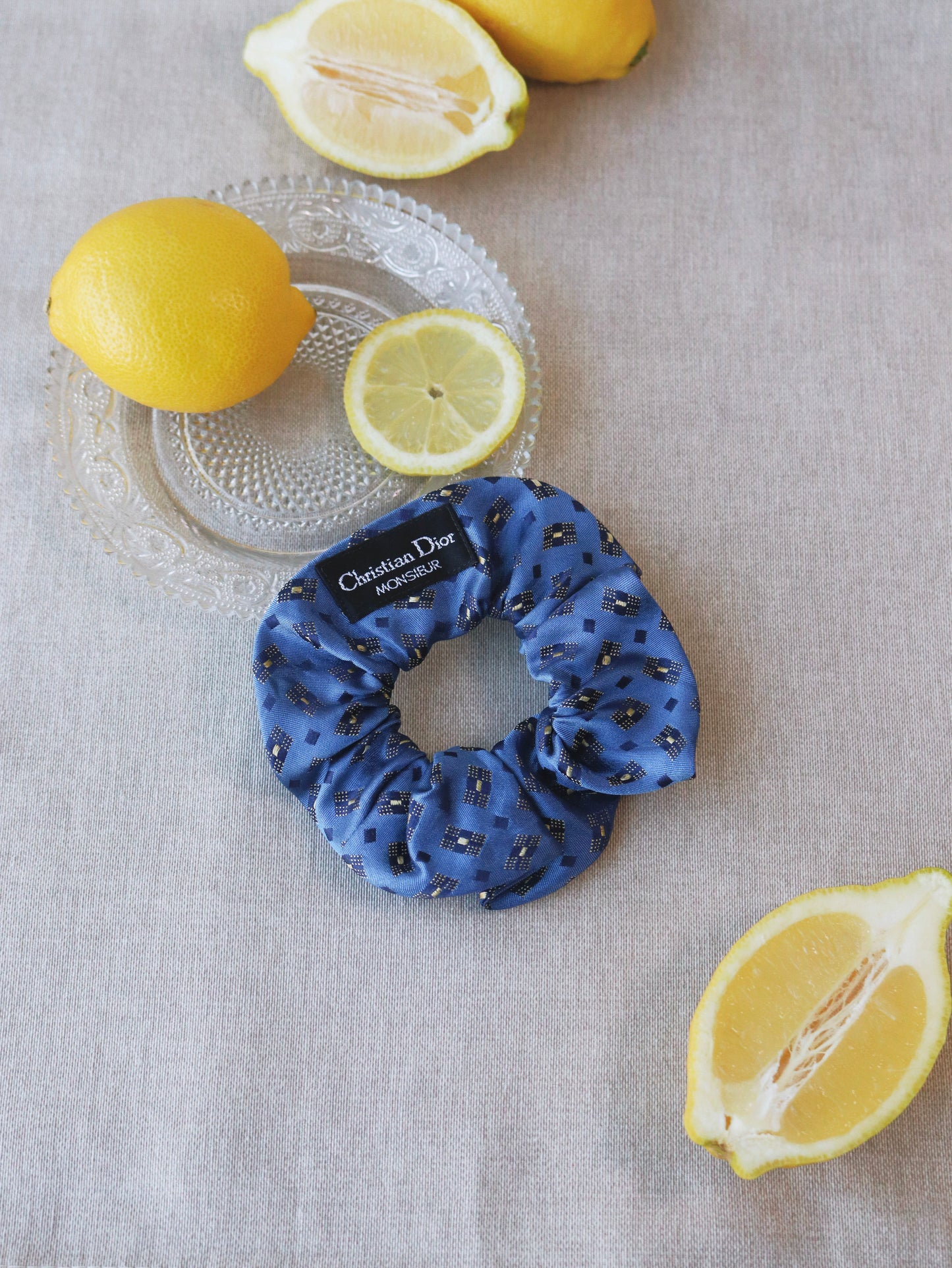 Chouchou Upcyclé Iconique 'Indigo Irisé' N°1
