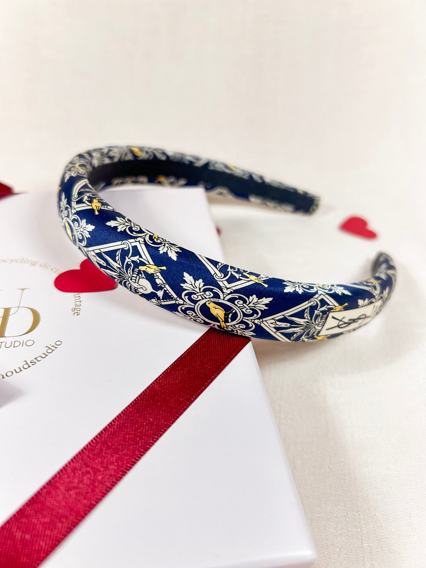 Headband Upcyclé Iconique 'Le pépiement des Oiseaux'