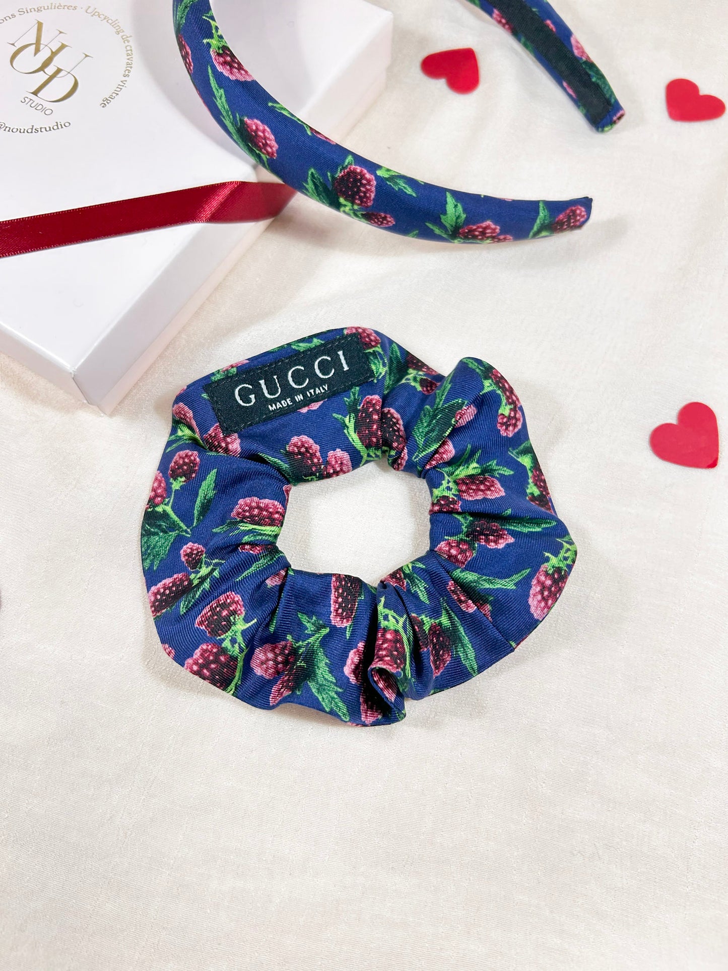Ensemble Upcyclé Iconique 'Fruit d'Amour'