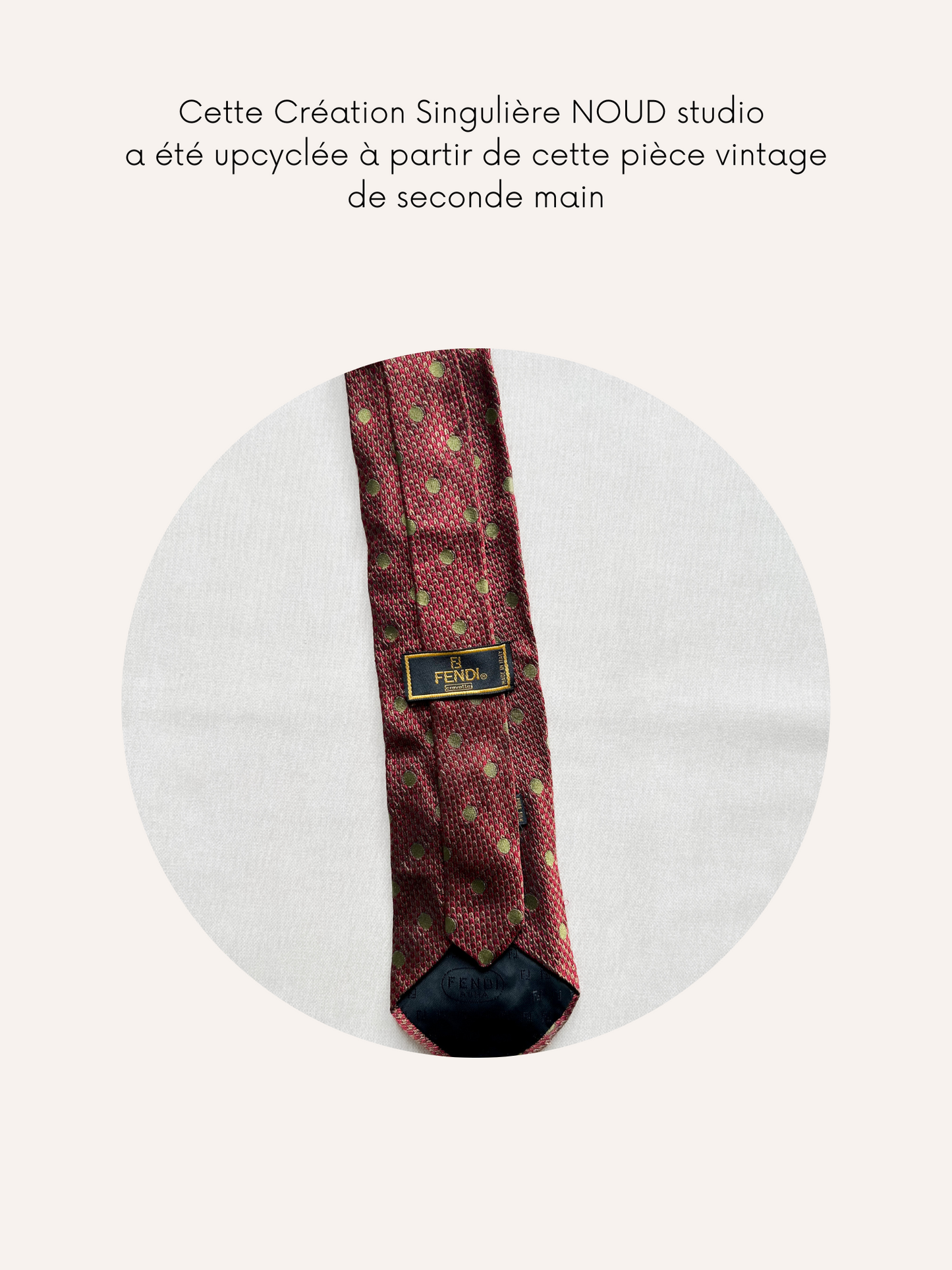 Ensemble Upcyclé Iconique 'Tricot de Réveillon'