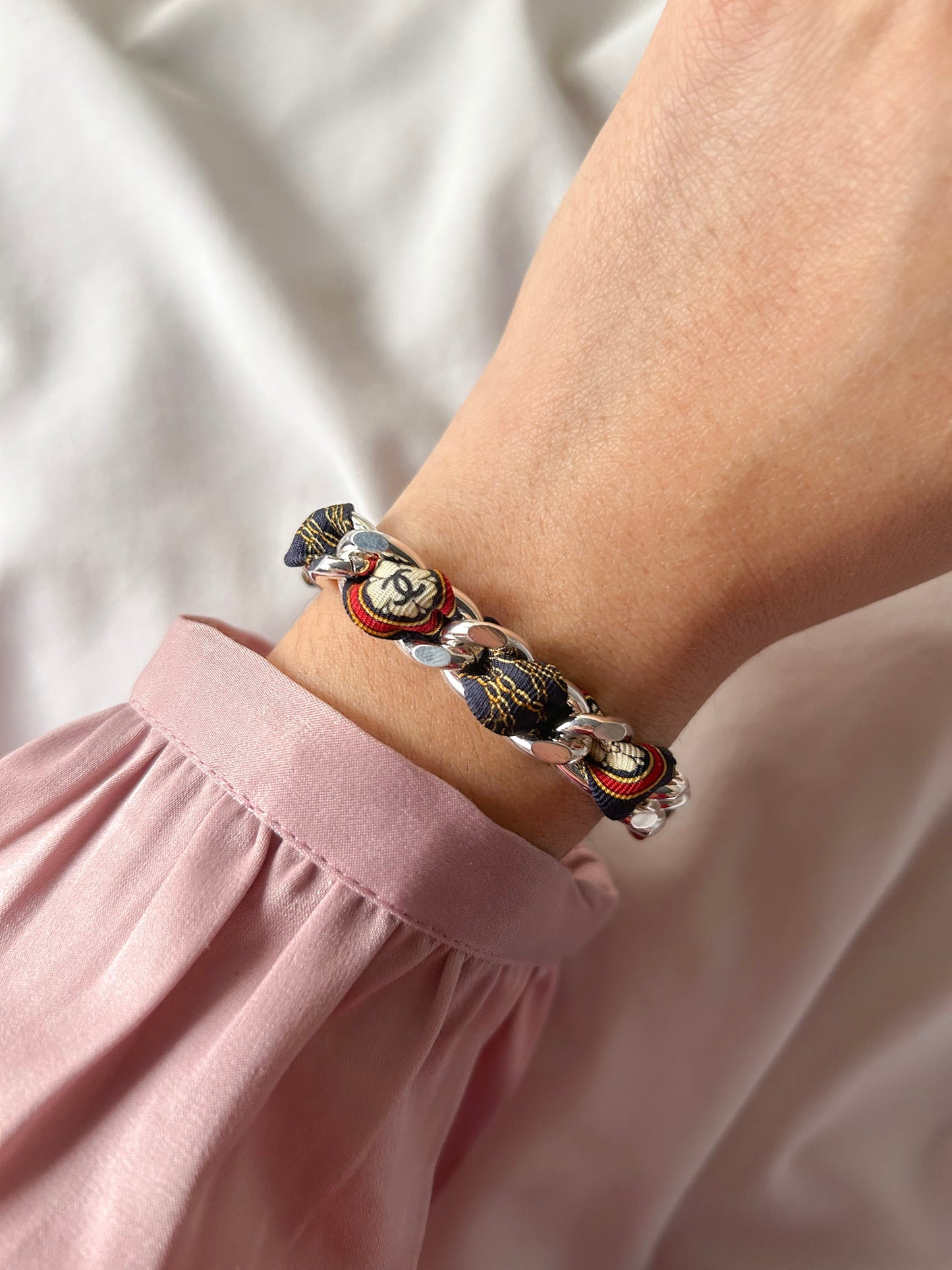 Bracelet Mailles Upcyclé Iconique 'Bien-Aimée'