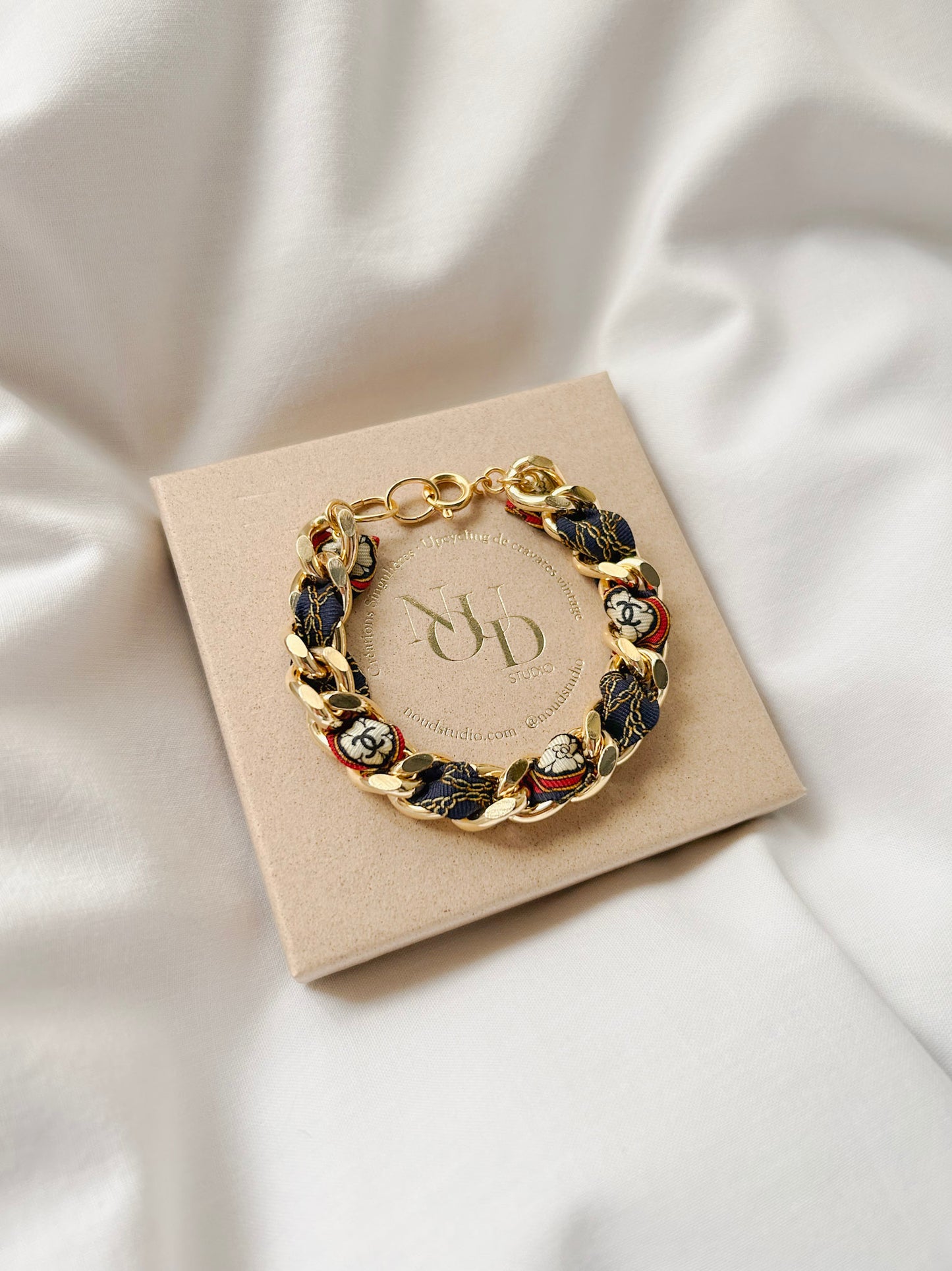 Bracelet Mailles Upcyclé Iconique 'Bien-Aimée'