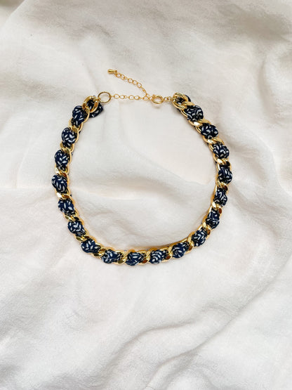 Collier Mailles Upcyclé Tout en Soie 'Nuit fleurie'