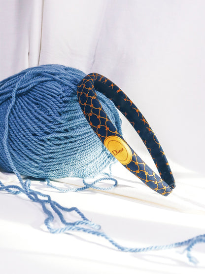 Headband Upcyclé Iconique 'Reine de Coeur'