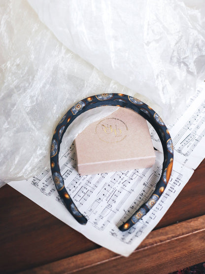 Headband Upcyclé Iconique 'Rose des Vents'